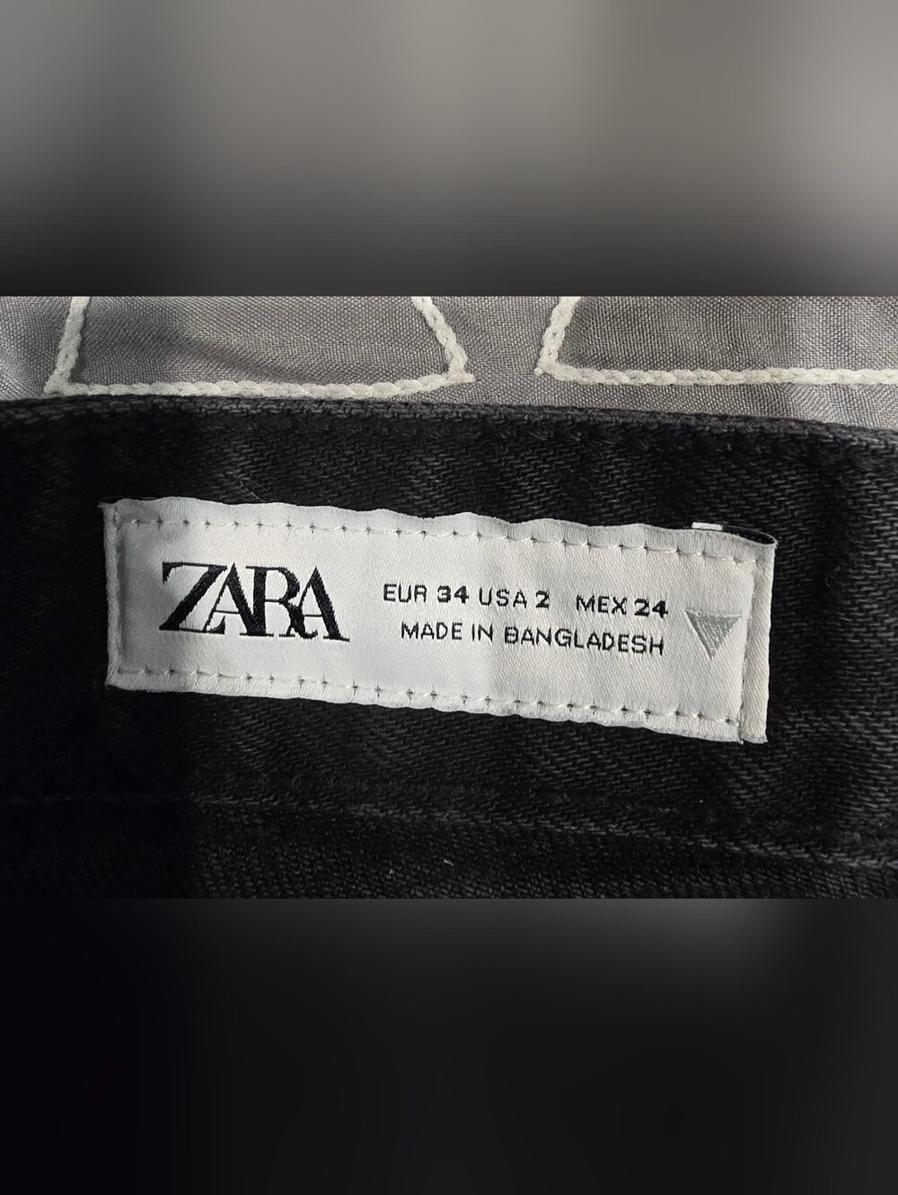 Zara High Waisted Wide Leg Black Jeans Size 2 - Picture 8 of 10